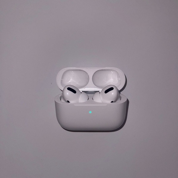 2nd gen AirPods used